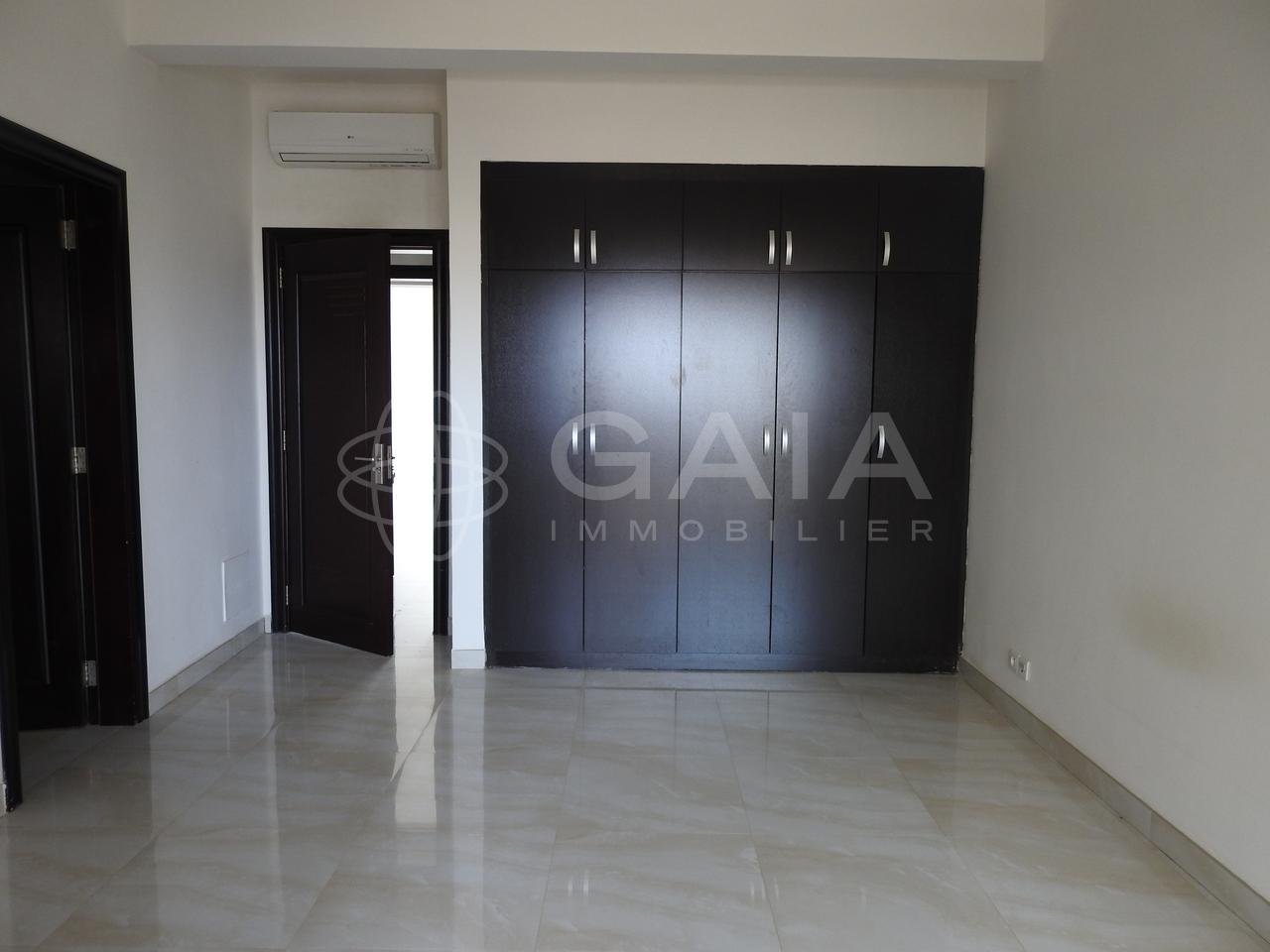 Location appartement de 3 chambres à ngor à dakar