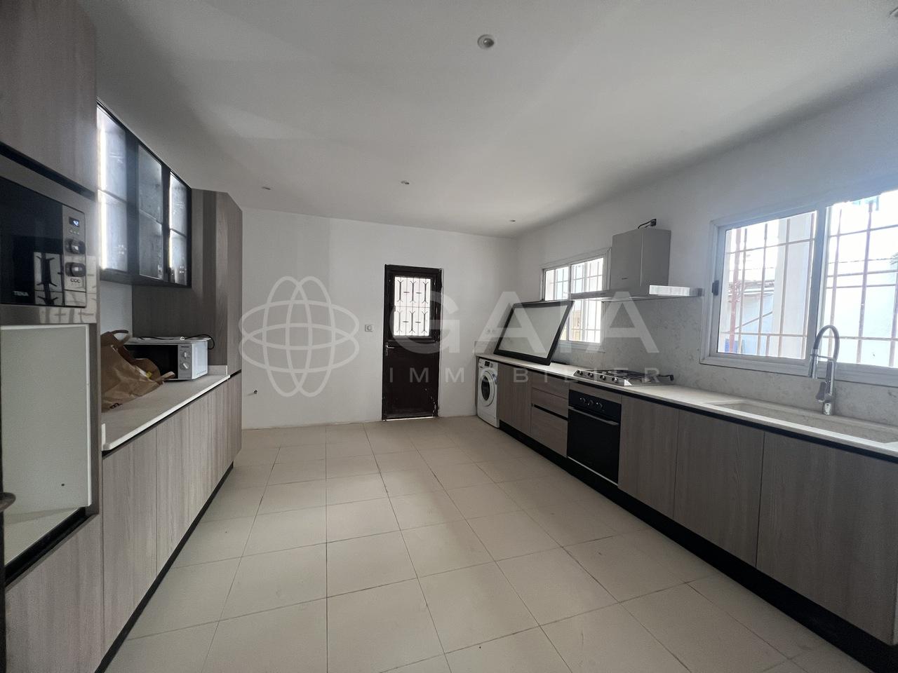 location Villa F7 Cité Africa dakar C