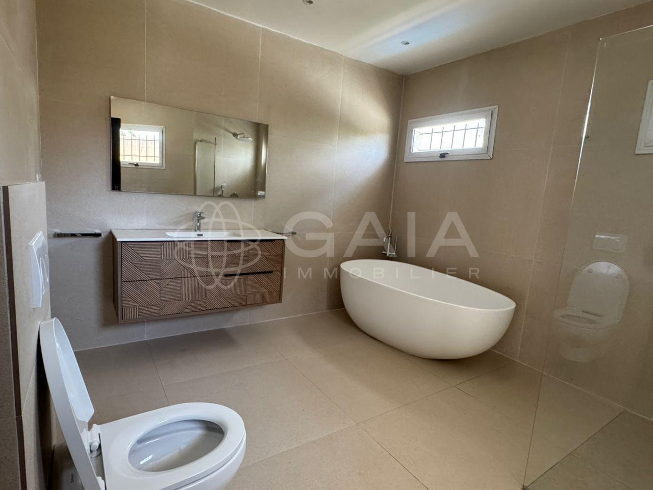 location Villa F7 Cité Africa dakar H