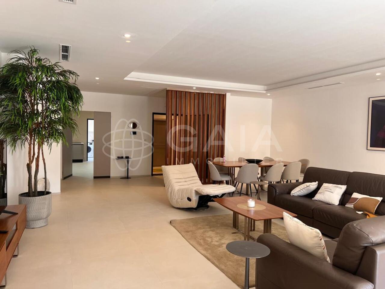 location appartement 3 chambres meublé Plateau dakar 2