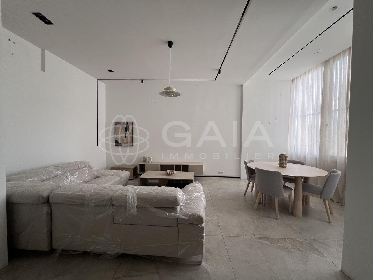 location Studio meublé Plateau dakar 1